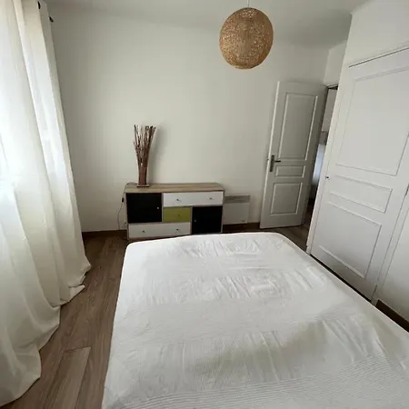 Presqu Ile De Giens Apartment
